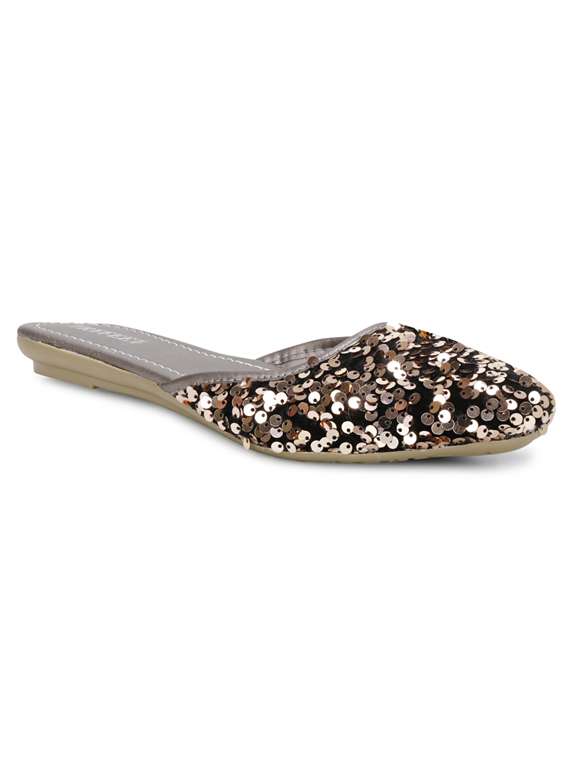 neutral sequined  flat