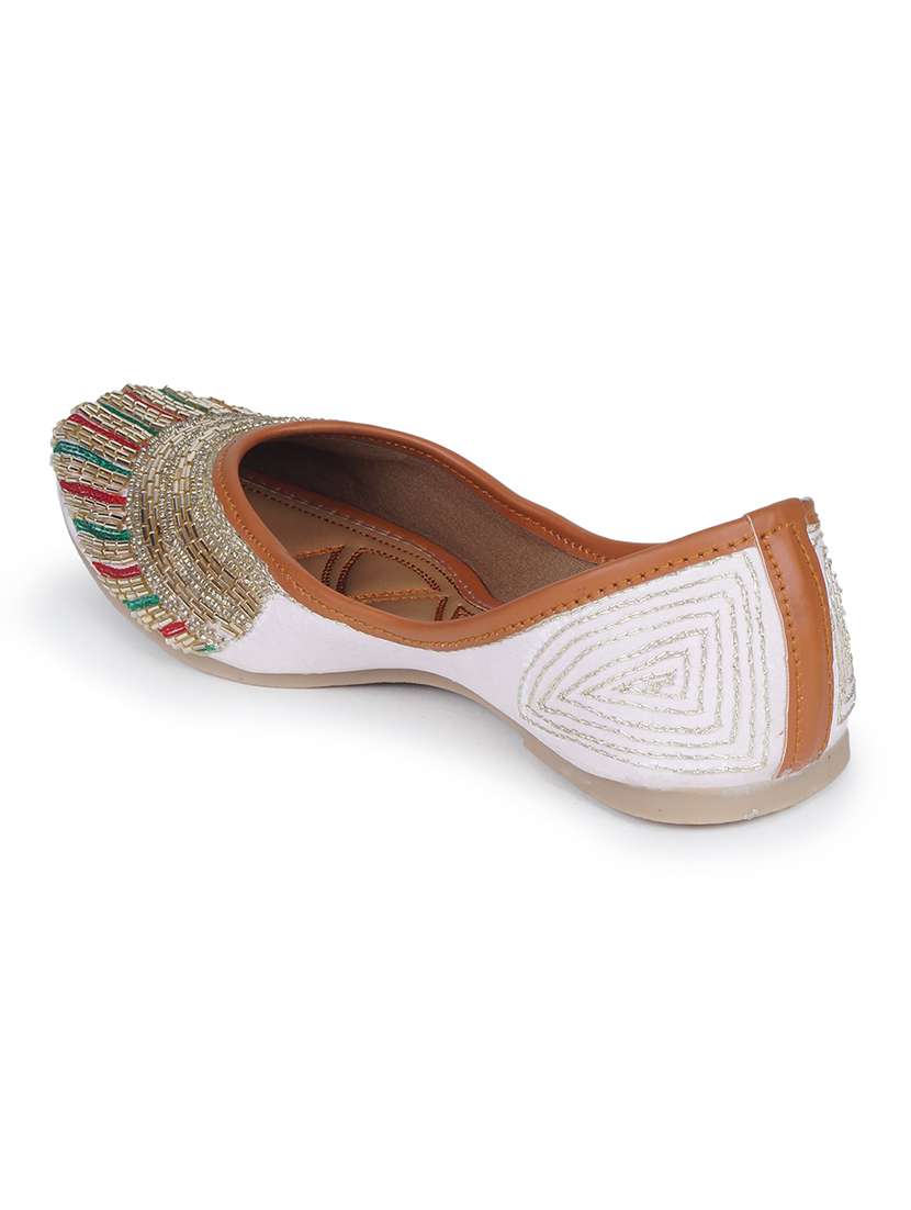 women pink slip on mojari - 18463203 -  Standard Image - 2