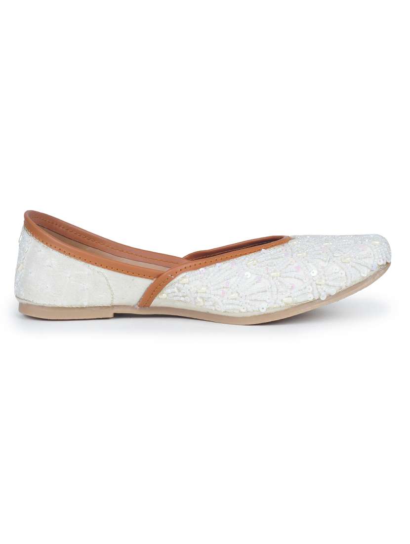 women cream slip on mojari - 18463209 -  Standard Image - 2