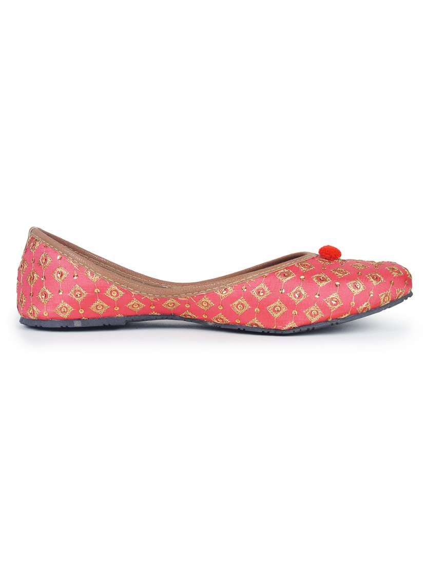 women red slip on mojari - 18463214 -  Standard Image - 2