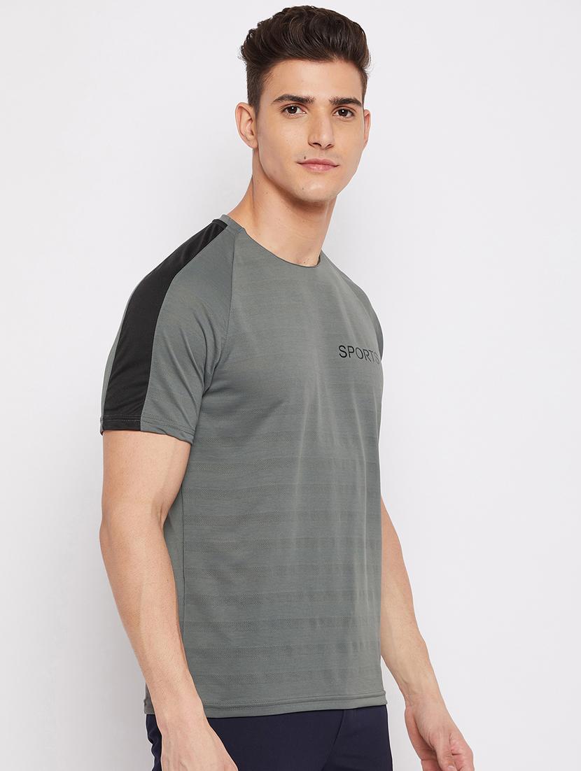 grey color-blocked t-shirt - 18466083 - Standard Image - 2