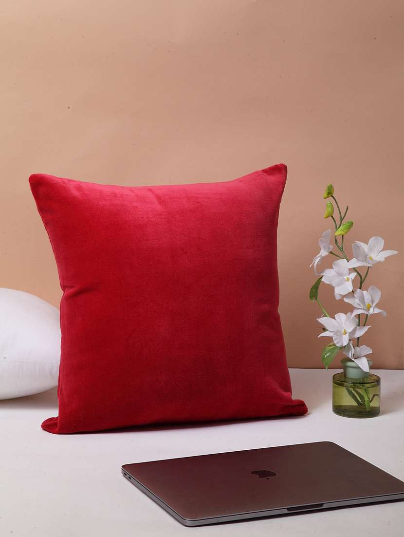 blanc9 red velvet square cushion cover 16x16 inches