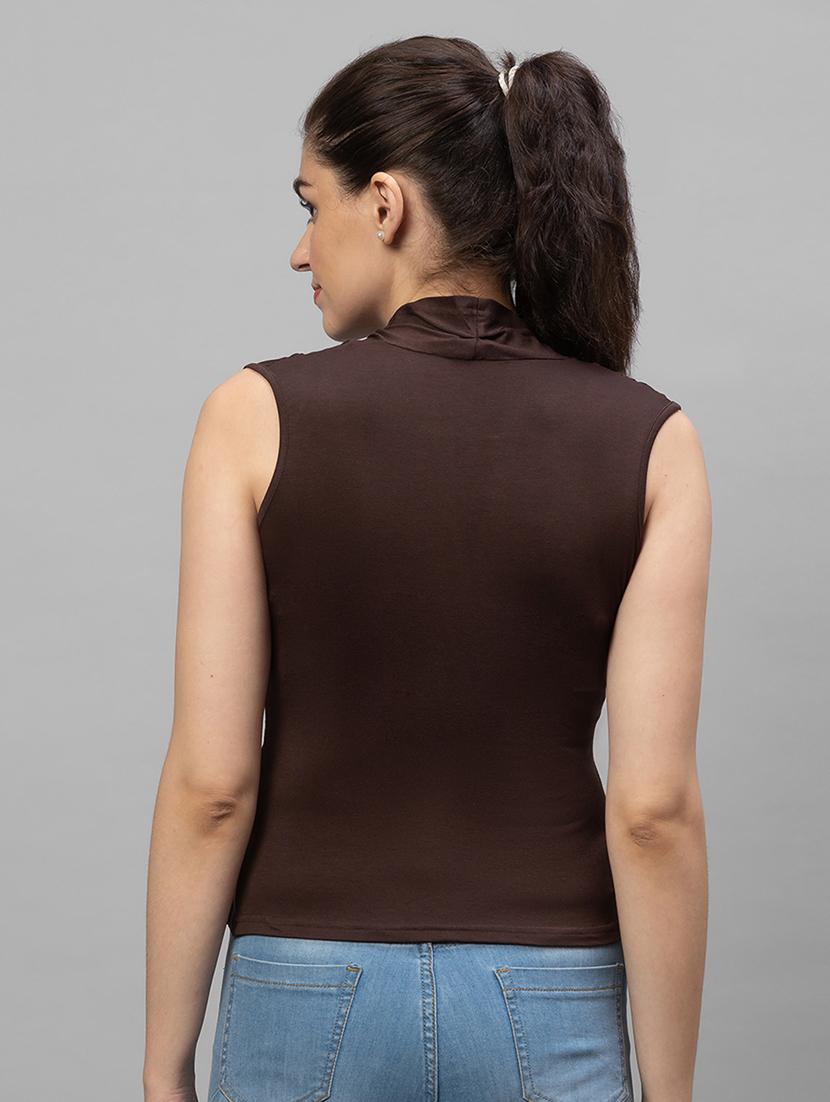 overlap neck solid top - 18507812 - Standard Image - 2