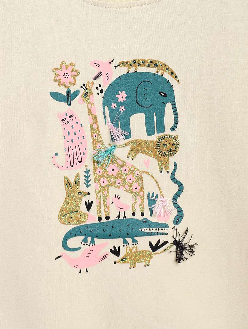 girls round neck graphic t-shirt - 18515395 -  Standard Image - 2