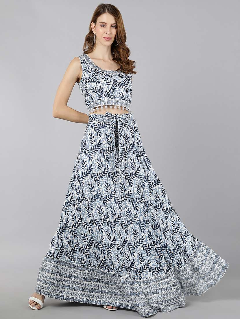 printed pom-pom detailed skirt top set