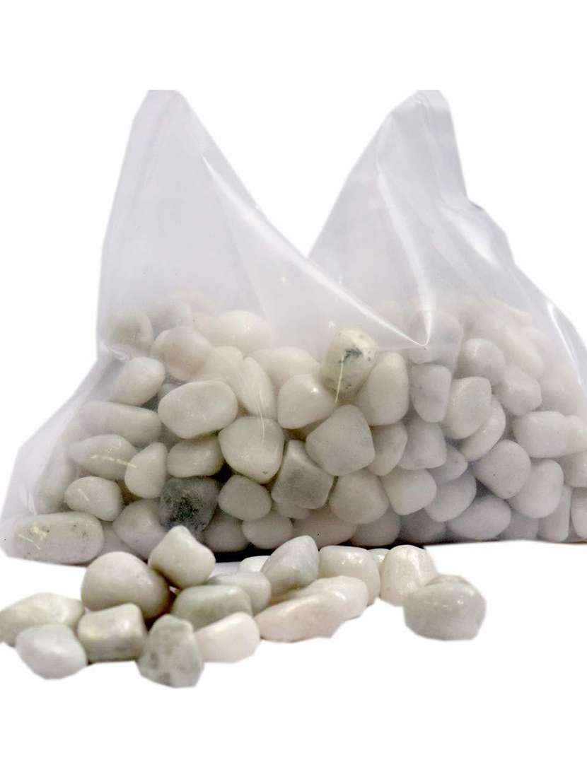 stone decorative aquarium and vase fillers pebbles for garden & home decor colour white