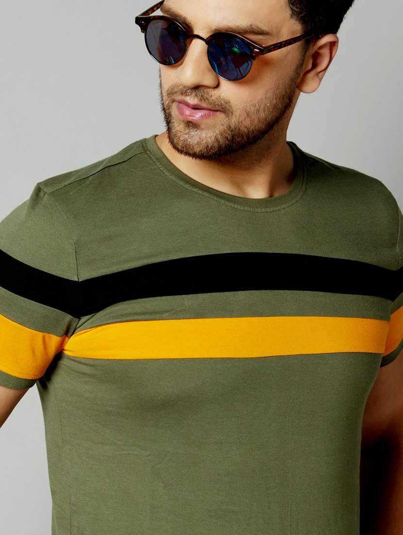 round neck cut & sew t-shirt - 18528741 -  Standard Image - 2