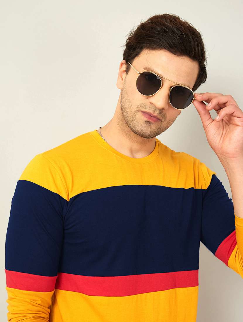 round neck cut and sew color blocked t-shirt - 18528750 -  Standard Image - 2