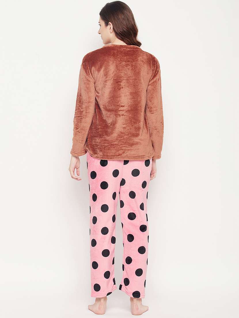 applique top and pyjama nightwear set - 18528986 -  Standard Image - 2