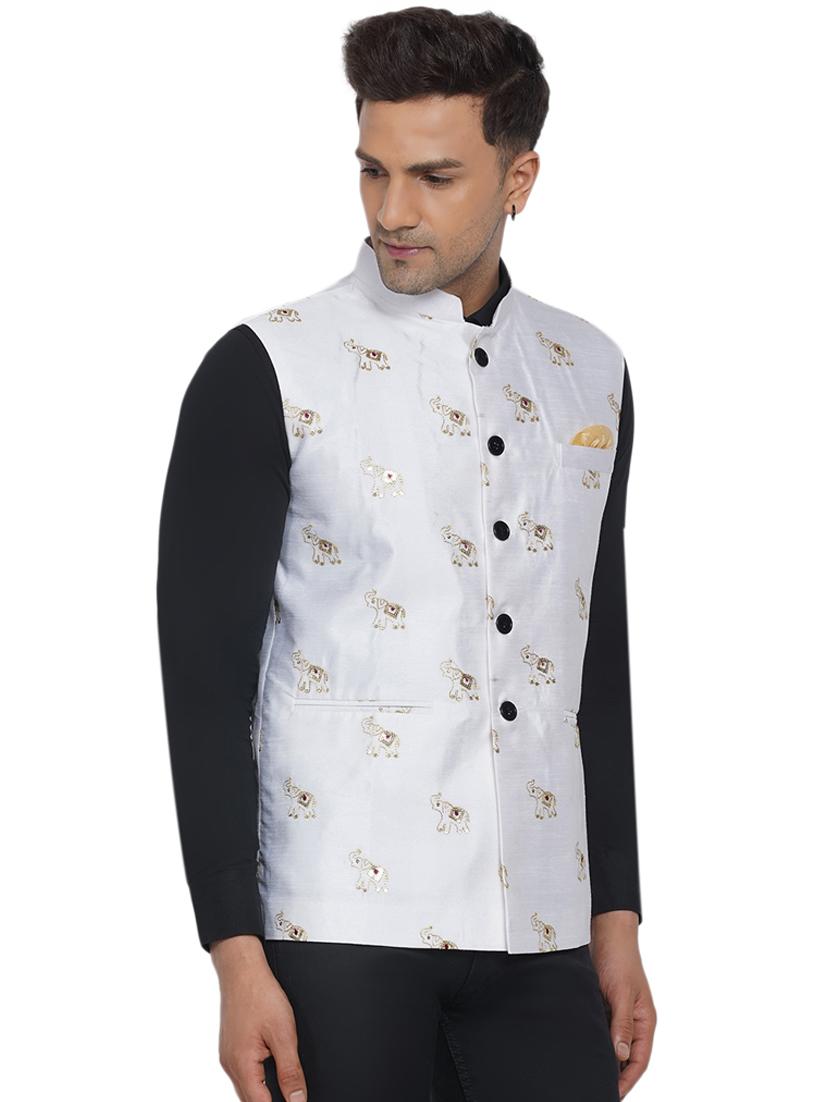men self design sleeveless nehru jacket - 18532920 - Standard Image - 2