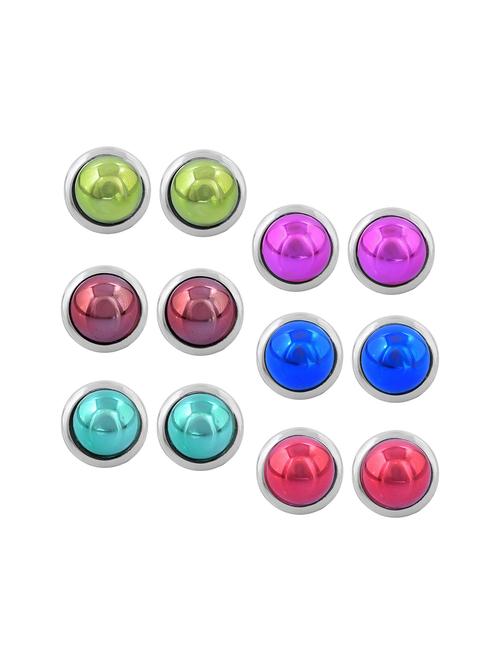 women set of 6 stud earrings - 18534336 -  Standard Image - 0