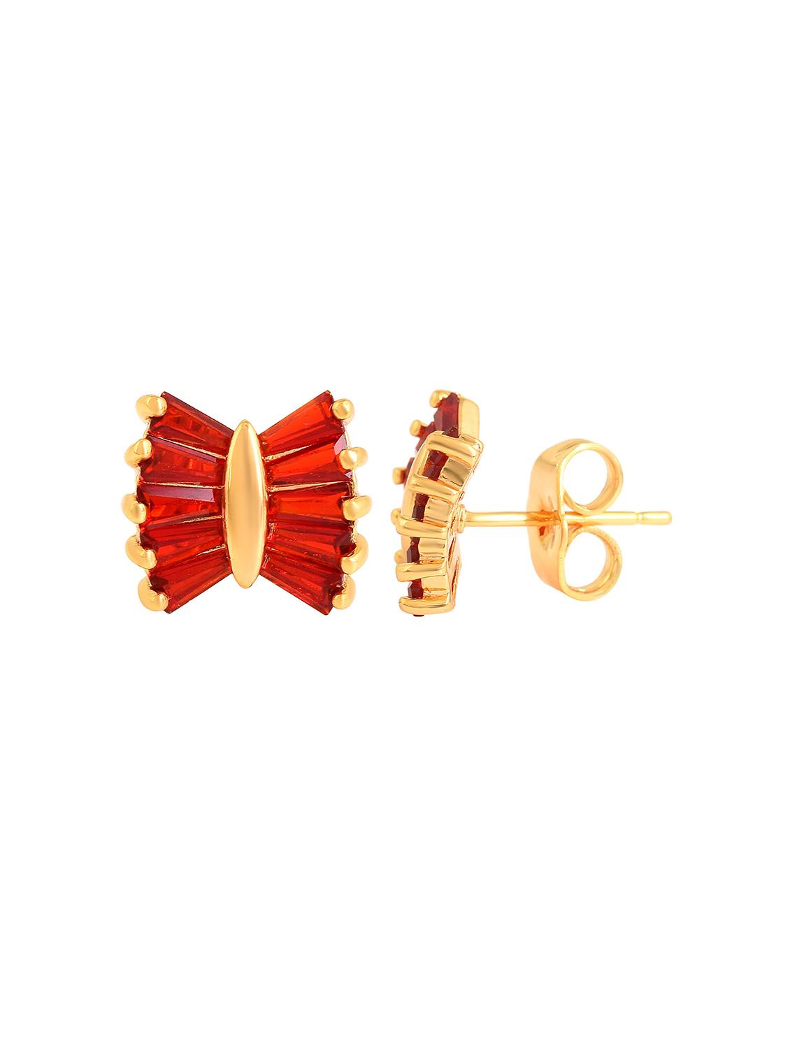 women red stud earring - 18534390 - Standard Image - 2