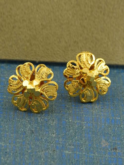 women golden stud earring  - 18534429 -  Standard Image - 0