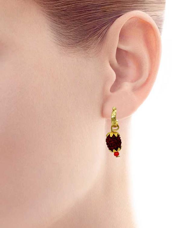 gold brass drop earring - 18534475 - Standard Image - 2