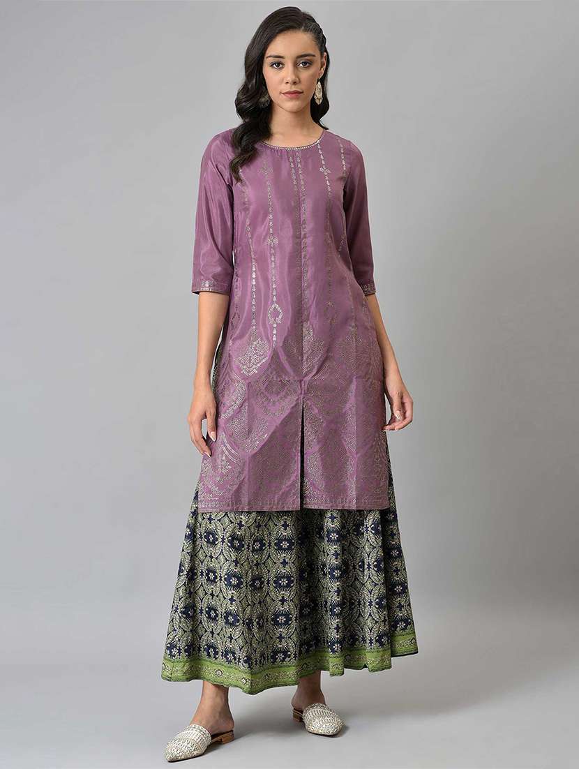 women's front slit kurta