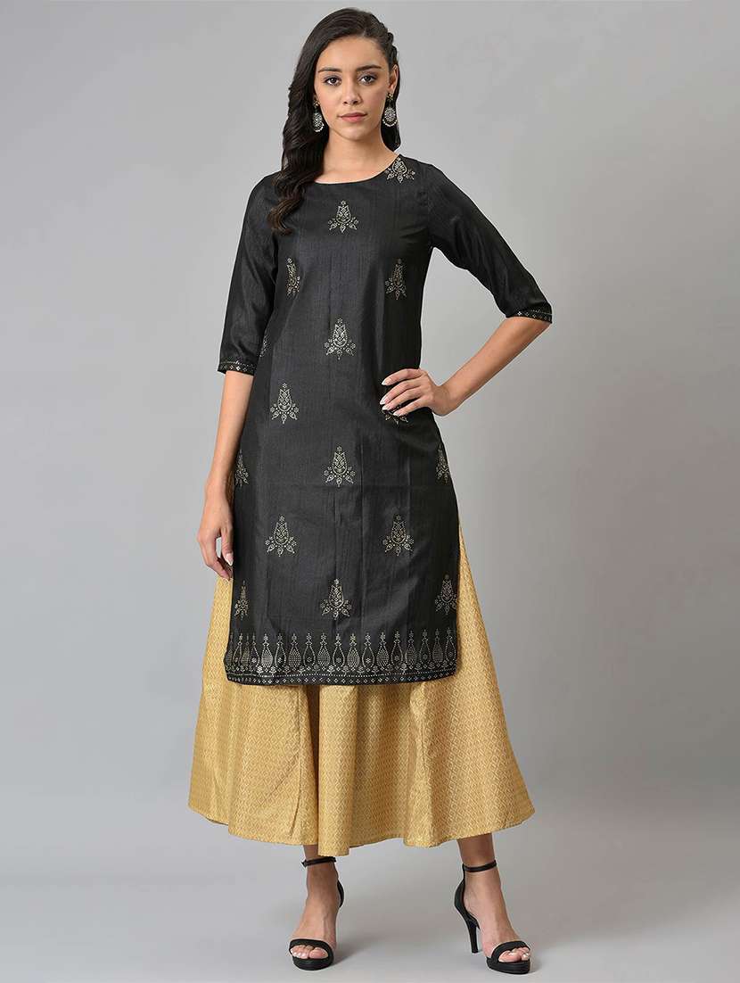 women's straight kurta