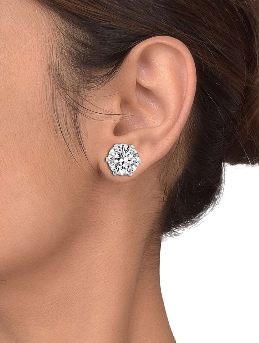 silver plated stud earring  - 18535468 -  Standard Image - 2