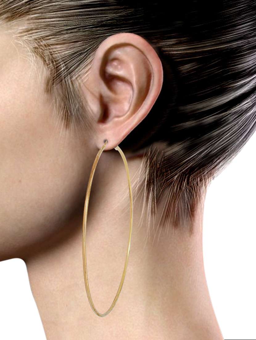 gold plated earring  - 18535546 -  Standard Image - 2