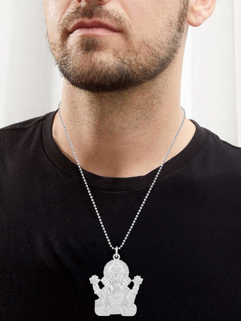 silver brass pendant set - 18535815 -  Standard Image - 2