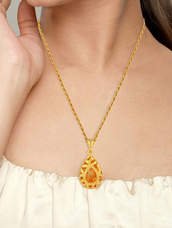 gold plated pendant - 18536045 - Standard Image - 2