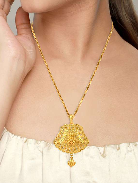 gold brass pendant - 18536084 -  Standard Image - 2