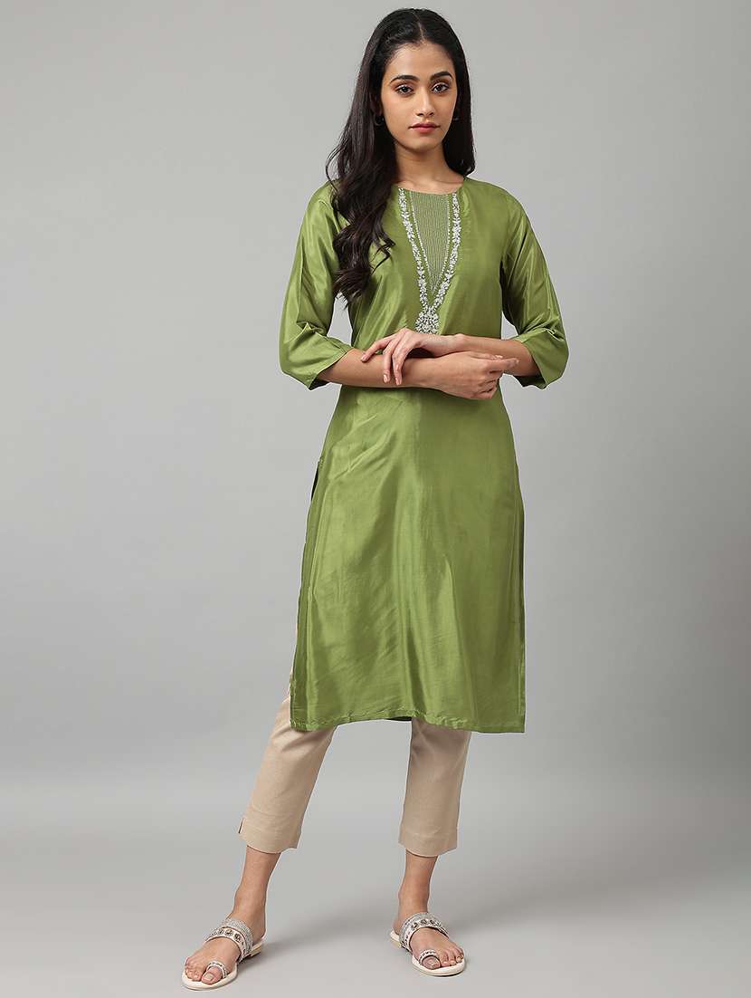 women's straight kurta