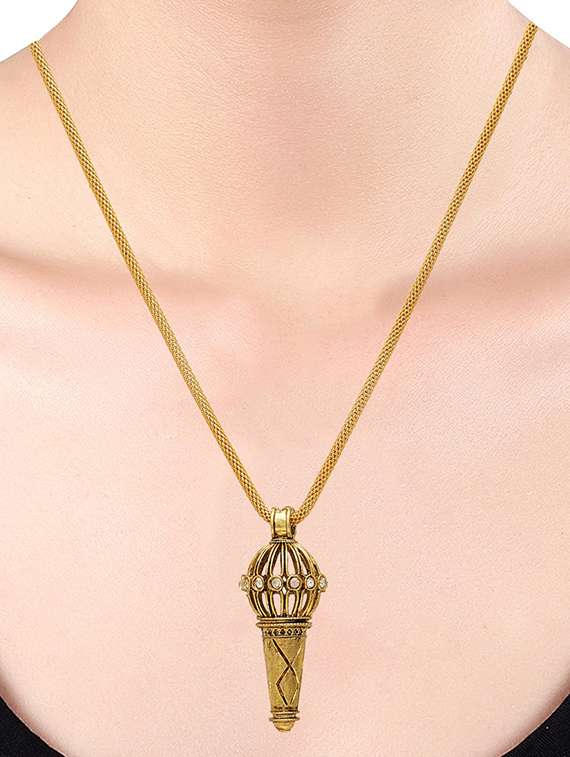 gold brass pendant - 18536593 -  Standard Image - 2
