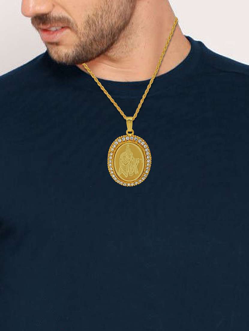 gold plated pendant set  - 18536695 -  Standard Image - 2