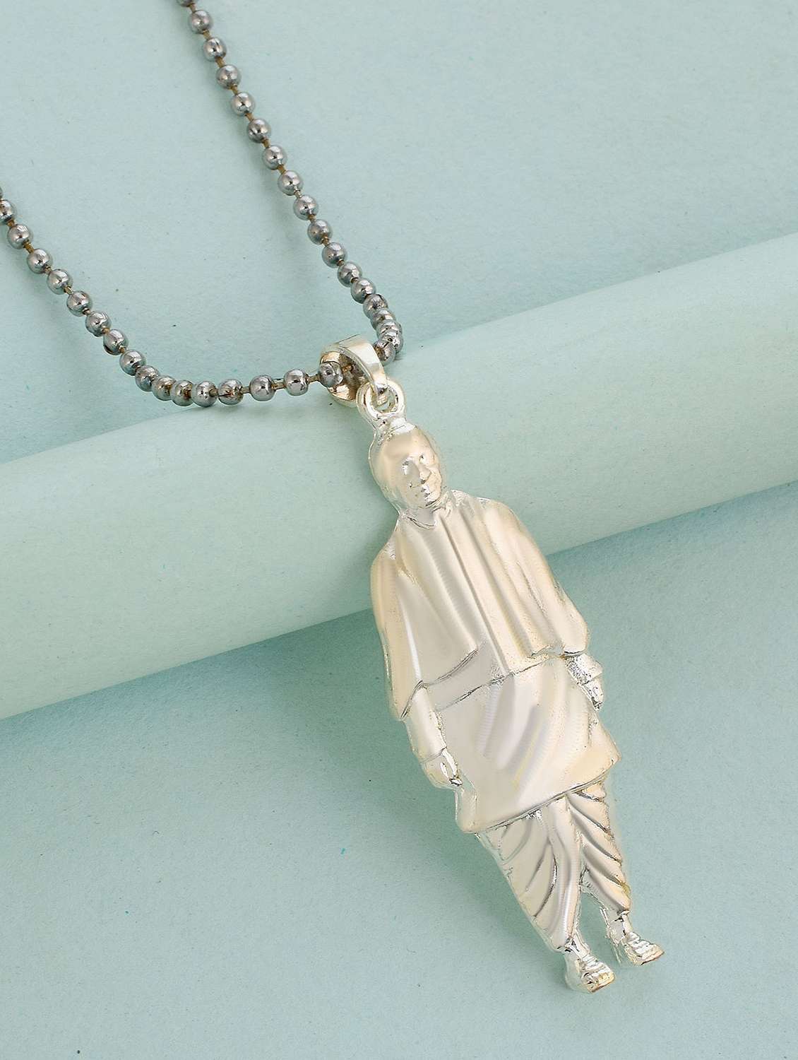 silver pleated pendant