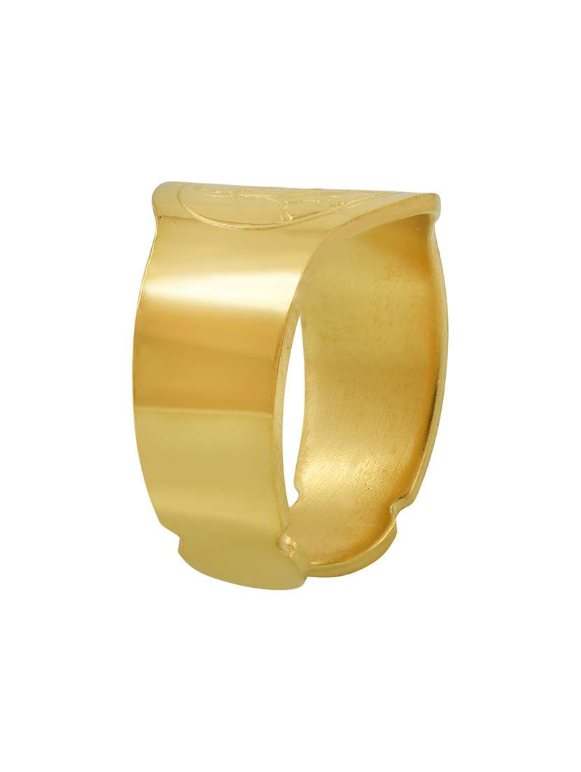 gold plated finger ring - 18536961 -  Standard Image - 2