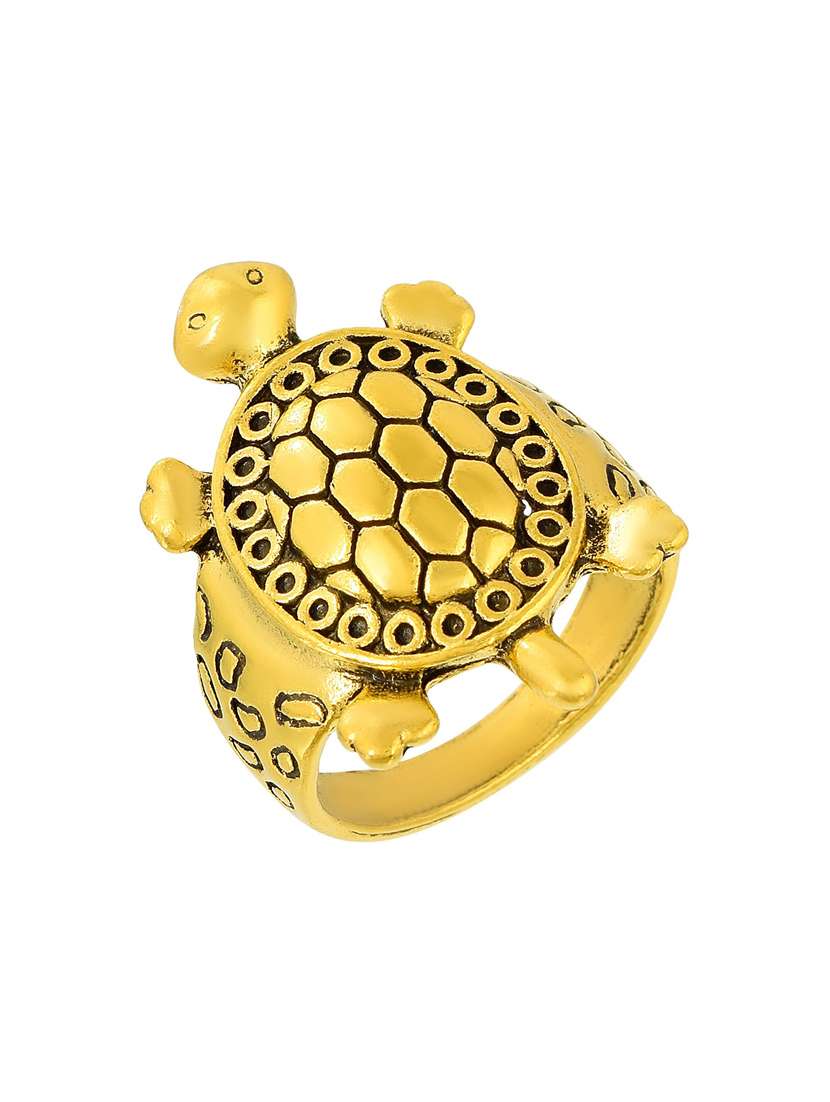 gold pleated ring