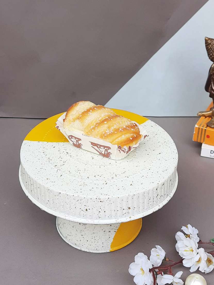 color palette cake plate cum organiser - 18547774 - Zoom Image - 0