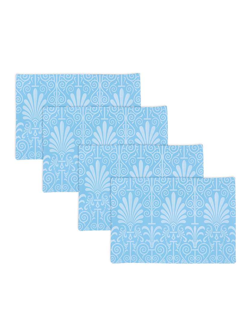 set of printed dining table placemats