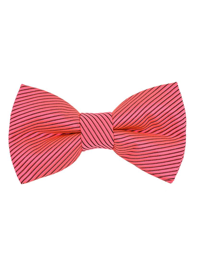 men textured bow tie