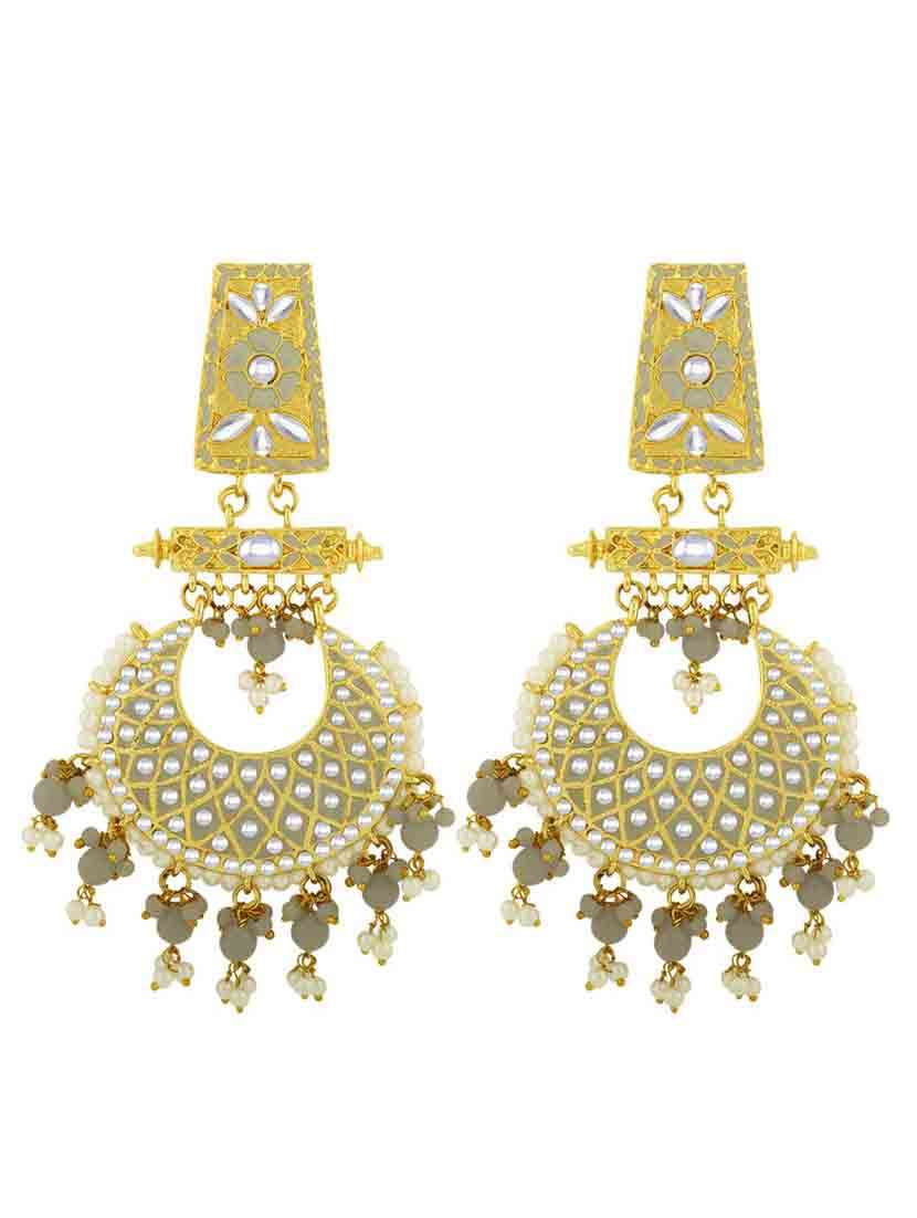 gold metal chandballi earring