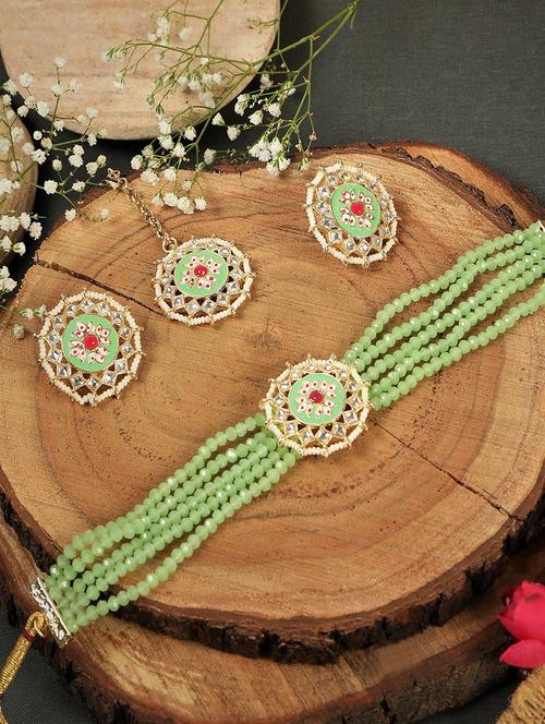 green metal set - 18565816 - Standard Image - 0