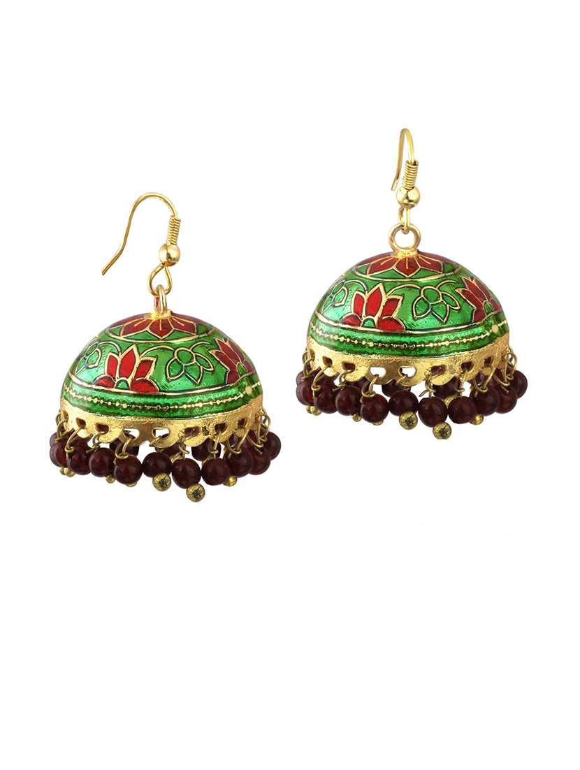 gold plated earring - 18567071 -  Standard Image - 2