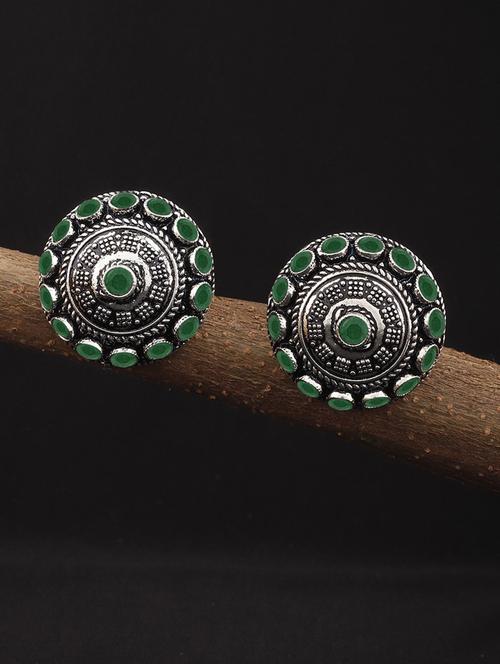 black metal studs earring - 18567355 - Standard Image - 0