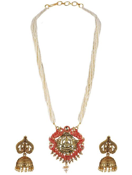 multi colored metal set - 18567520 -  Standard Image - 0
