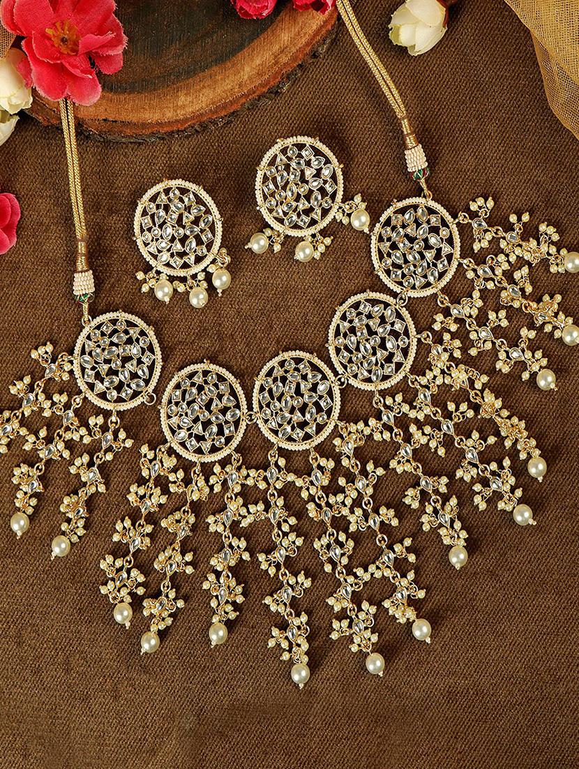 gold metal set - 18567570 - Zoom Image - 0