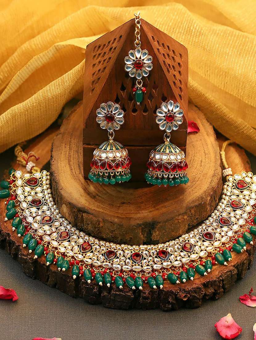 multi colored metal set