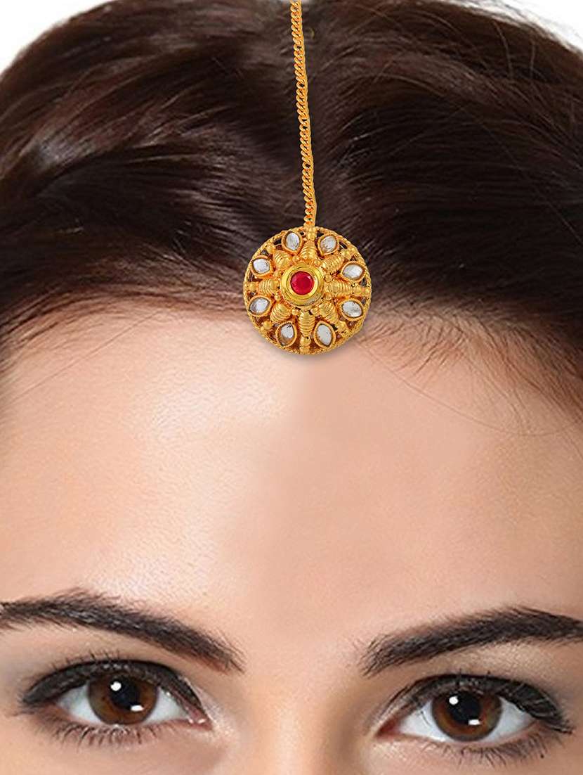 yellow brass maang teekas & passa - 18573567 -  Standard Image - 2