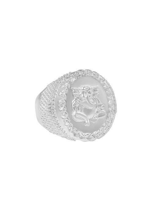 unisex finger ring  - 18573639 -  Standard Image - 0