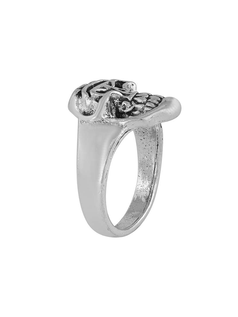 unsex  fingering  - 18573692 -  Standard Image - 2