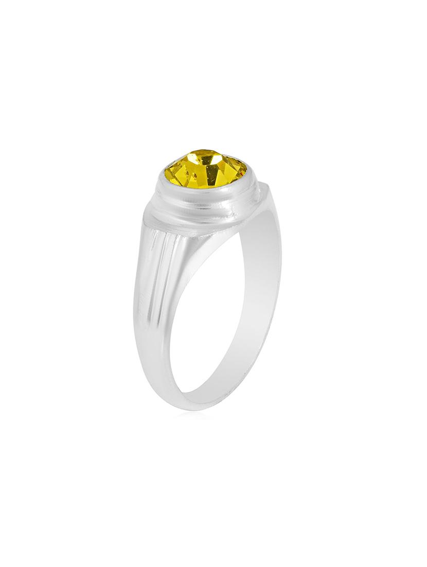 silver plated finger ring - 18573908 - Standard Image - 2