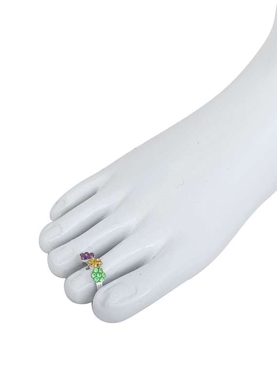 silver plated toe ring - 18573952 -  Standard Image - 2