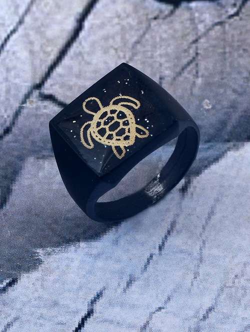 unisex finger ring - 18573953 - Standard Image - 0