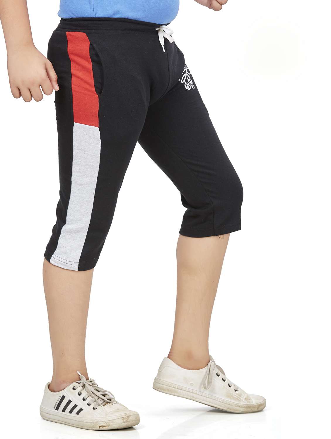 draw string waist three fourth - 18587166 - Standard Image - 2
