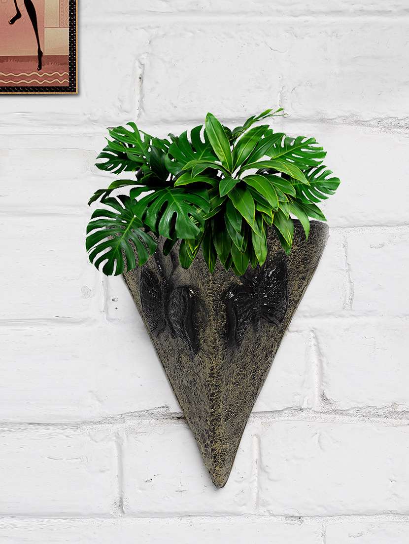 triangular exclusive metalic golden pyramid shape planter for home décor
