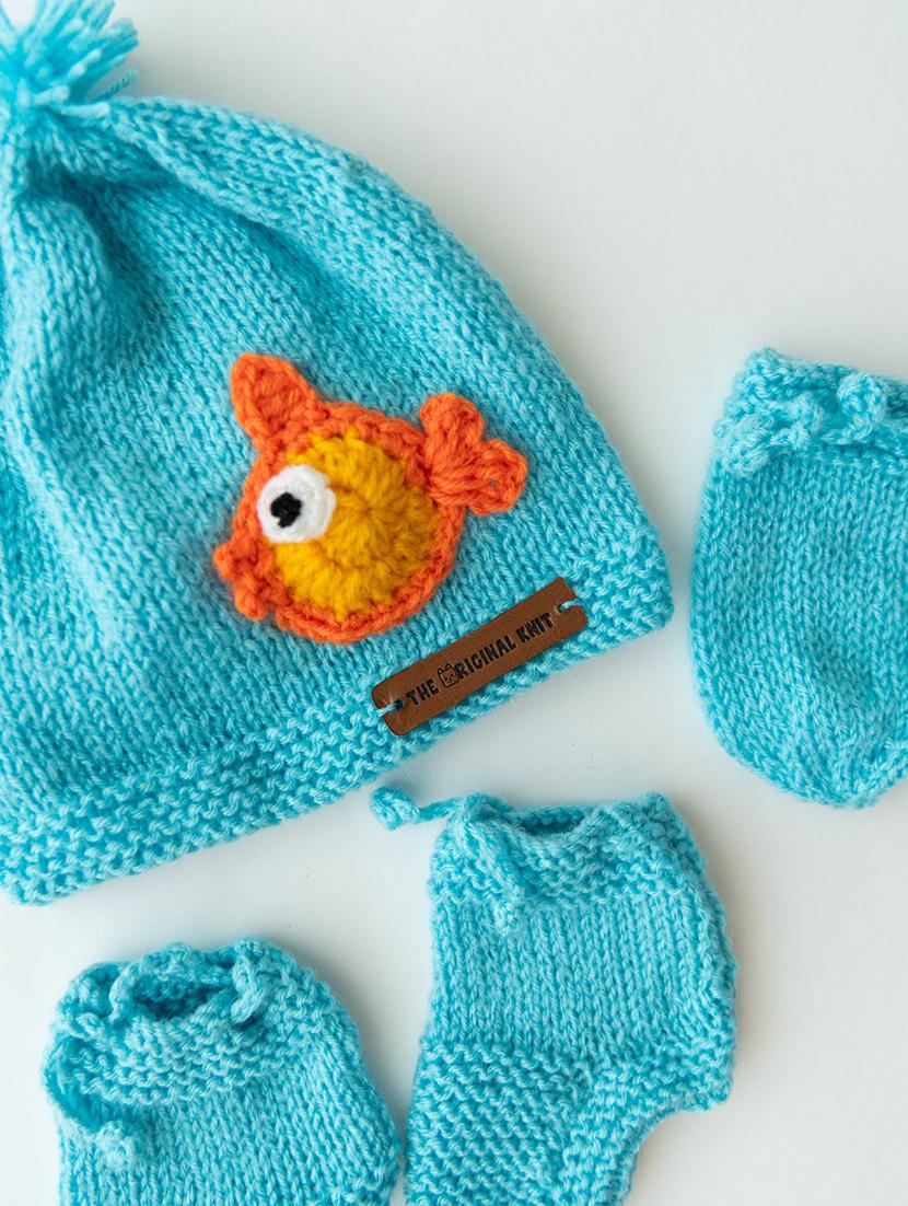 boys self design hat, gloves and shoes combo set - 18602249 - Standard Image - 2